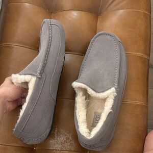 Brand new (worn 1-2x inside) UGG Men's Gray Suede Loafers with Plush Lining
